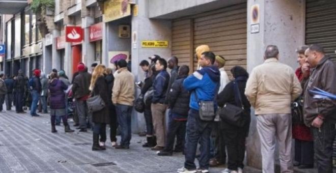 Los tribunales intensifican las trabas para dar la nacionalidad a los inmigrantes