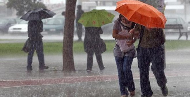Llegan las lluvias a Cantabria y Catalunya, y una nueva bajada de temperaturas