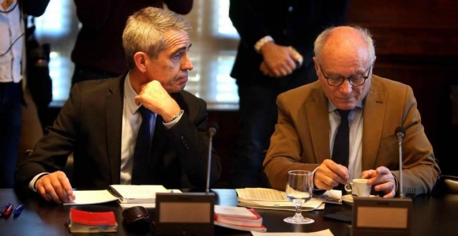 Los letrados del Parlament avalan reformar la Ley de la Presidencia pero rechazan las condiciones que pide JxCat