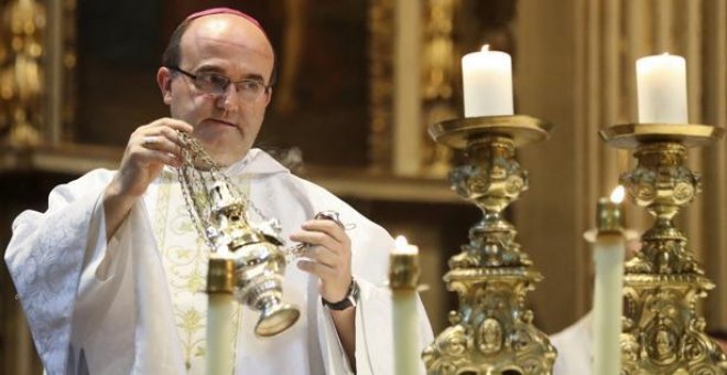 El obispo Munilla acusa a 'Público' de "dificultar la evangelización" y le dedica un Padre Nuestro