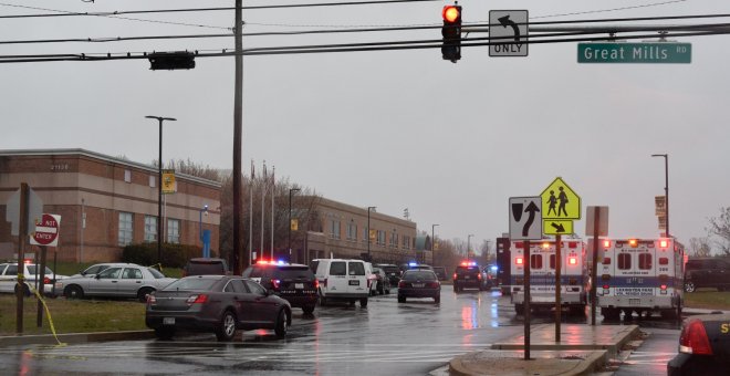 Muere el autor del tiroteo en una escuela de Maryland