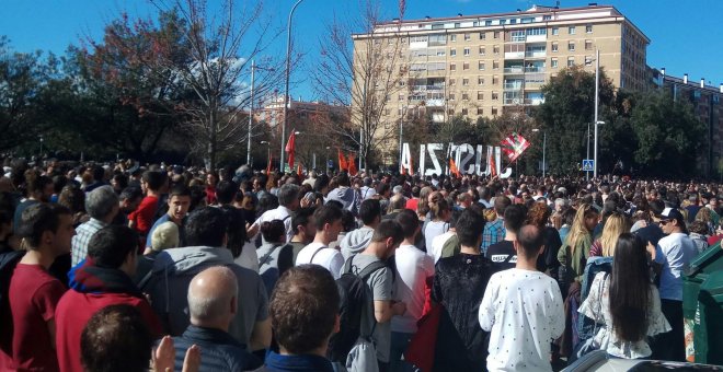 Una marea humana pide justicia para los jóvenes de Altsasu: "No son terroristas"