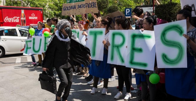 Protesta en el nido de los buitres