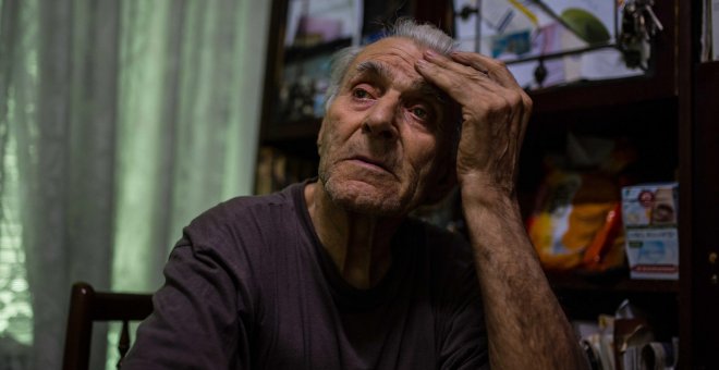 Resiste, Paco: el desahucio amenaza a un anciano de 83 años enfermo de cáncer