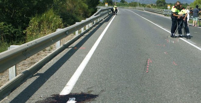 Un conductor drogado atropella de muerte a dos ciclistas en Tarragona