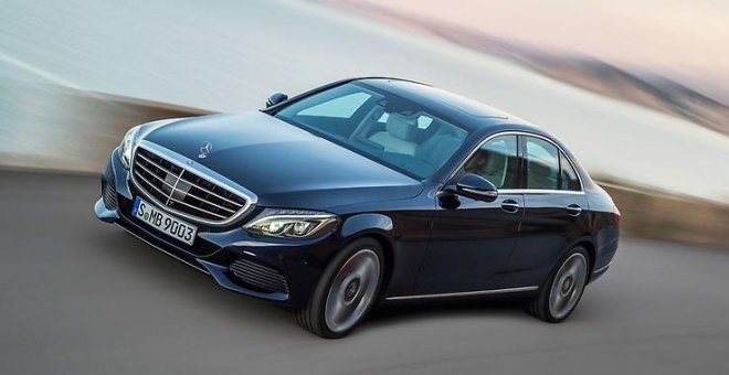 Daimler revisará un millón de vehículos en Europa por la manipulación de emisiones