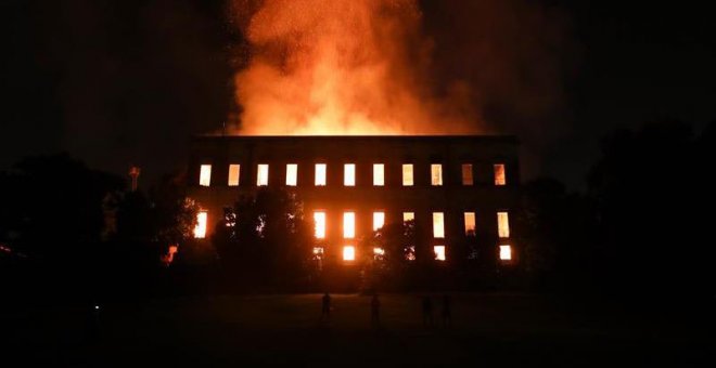 Tragedia cultural en Brasil: un incendio devora el Museo Nacional de Río de Janeiro