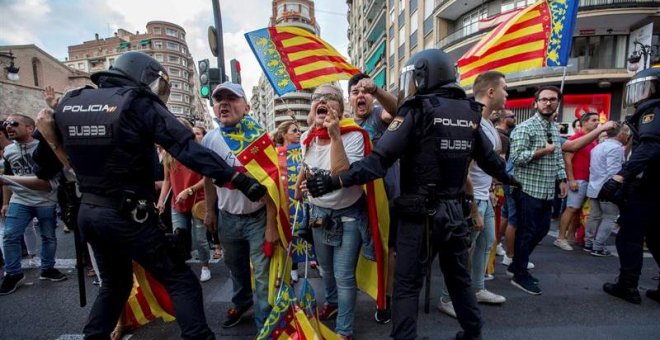Compromís pregunta en el Senado si el Gobierno frenará a la ultraderecha el 9 d’Octubre en València