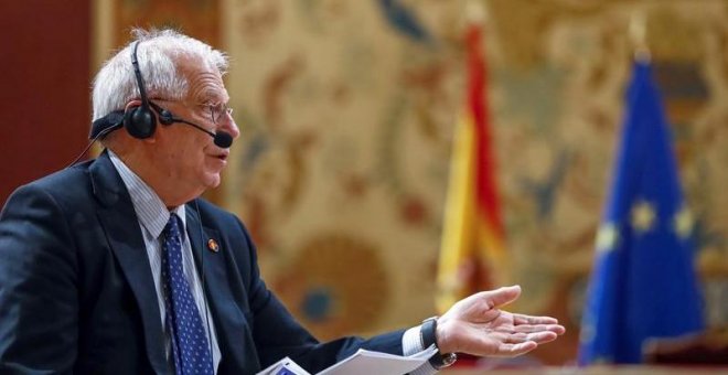 Borrell, sobre el exterminio de los indígenas en EEUU: "Lo único que hicieron fue matar a cuatro indios"