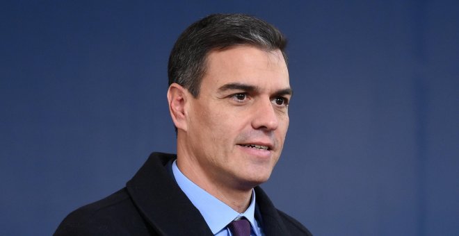 Sánchez acusa al PP de volver a su "peor pasado" y querer "fundirse" con la ultraderecha