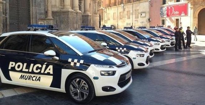 Detenido en Murcia por agredir a su esposa, que se tuvo que esconder en un armario