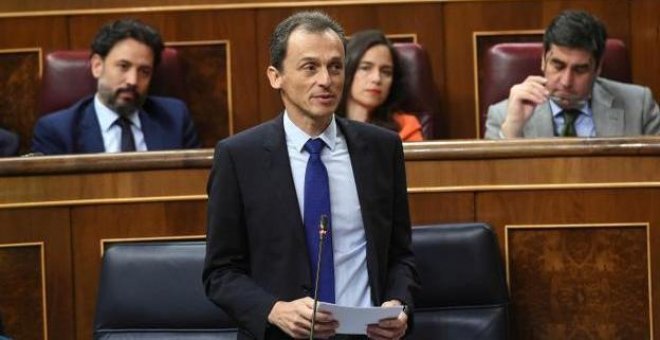 Pedro Duque: "La homeopatía puede estar en las farmacias junto a los caramelos"