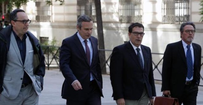 La Audiencia Nacional ordena reabrir la causa contra los cuatro acompañantes de Puigdemont en Alemania