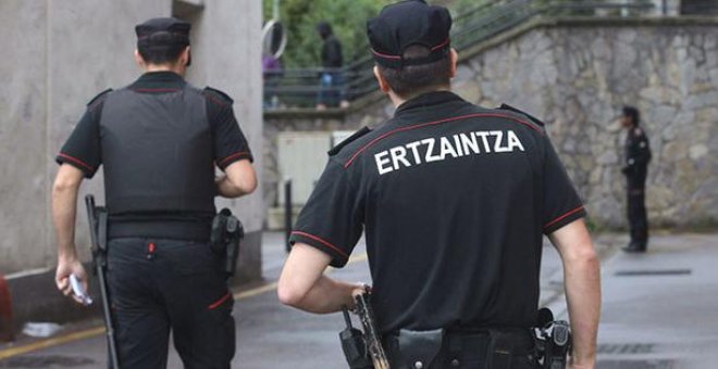 Prisión para un hombre por agredir sexualmente a sus dos sobrinas menores de edad en Bizkaia
