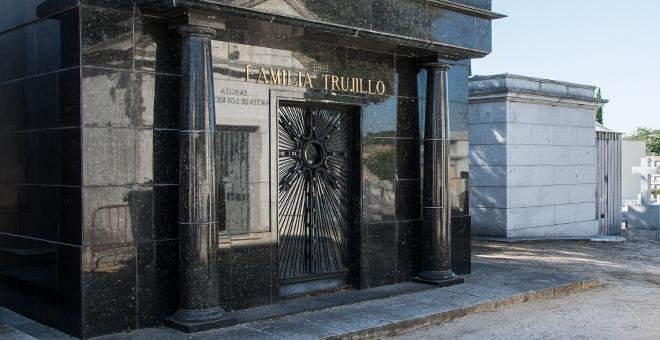 Los 'compañeros' de cementerio de Franco: el dictador Trujillo, Carrero Blanco y Arias Navarro