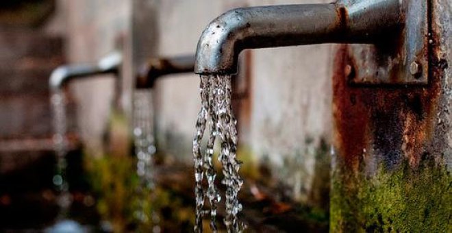La Junta de Andalucía ignora el derecho humano al agua aprobado por el anterior Parlamento