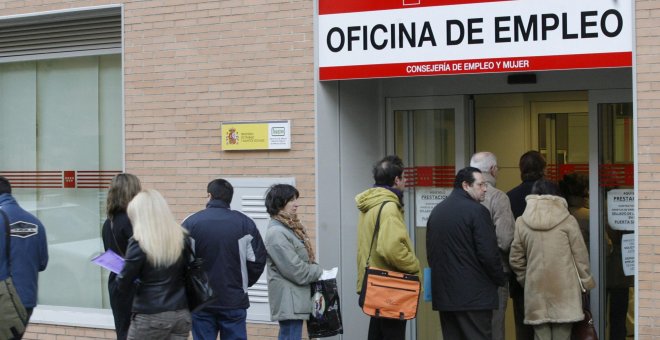 El paro sube en 49.900 personas en el primer trimestre del año, su peor registro desde 2013