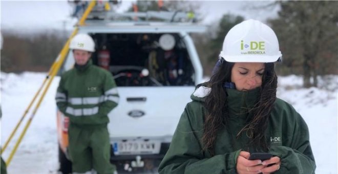 Iberdrola cambia el nombre de su distribuidora de electricidad y pasa a denominarse i-DE