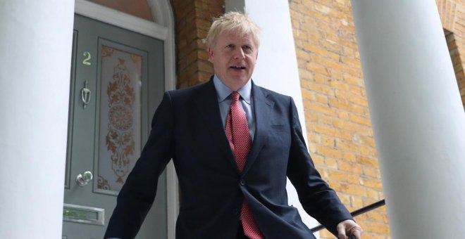 Boris Johnson cabalga solo hacia Downing Street