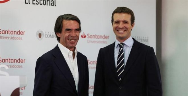 Aznar y Casado se piropean y coinciden en rechazar la abstención del PP en la investidura de Sánchez
