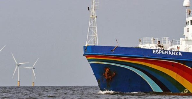 La vida a bordo del mayor barco de Greenpeace