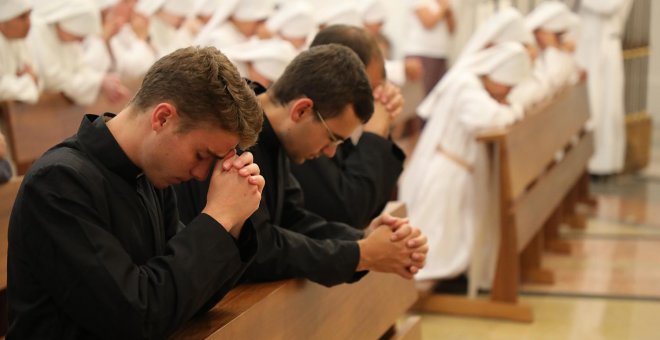 Un grupo católico declarado de "utilidad pública" defiende que la homosexualidad "se puede curar"