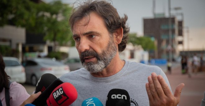 El fundador de Open Arms responde a Ábalos y acusa al gobierno de "ponerse de perfil"