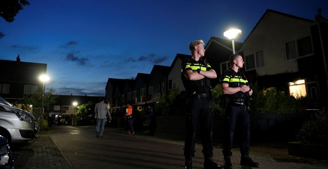 Un policía mata a dos miembros de su familia y luego se suicida a las afueras de Rotterdam