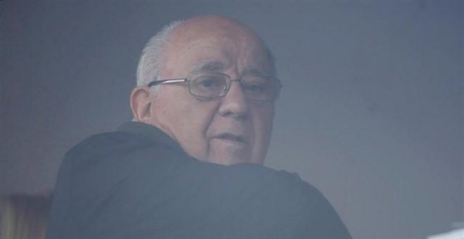 Amancio Ortega dona 90 millones para construir siete residencias proyectadas por la Xunta