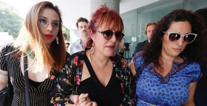 Antonia Ávalos, acusada por el 'coño insumiso': "Las mujeres vamos a seguir luchando por nuestros derechos"
