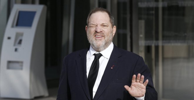 Dos actrices se enfrentan a Harvey Weinstein en un club de Nueva York