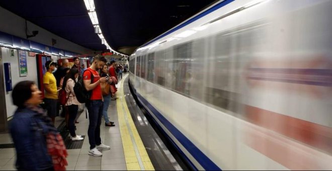 El Metro de Madrid abrirá hasta las 2.30 horas los fines de semana en 2020