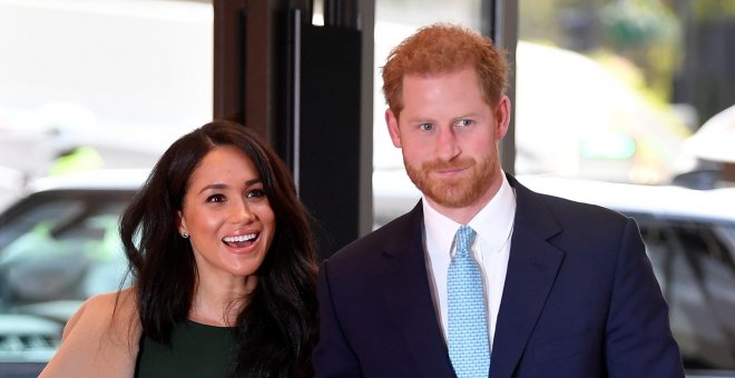 El príncipe Harry y Meghan Markle se apartan de la familia real británica