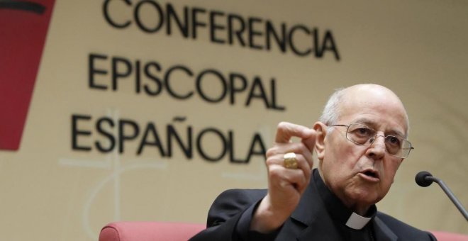 La Conferencia Episcopal llena de contenidos machistas su curso prematrimonial y luego los oculta