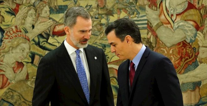 Sánchez hace un Gobierno sin medir los tiempos, a cuentagotas, de bajo perfil político y menos paritario