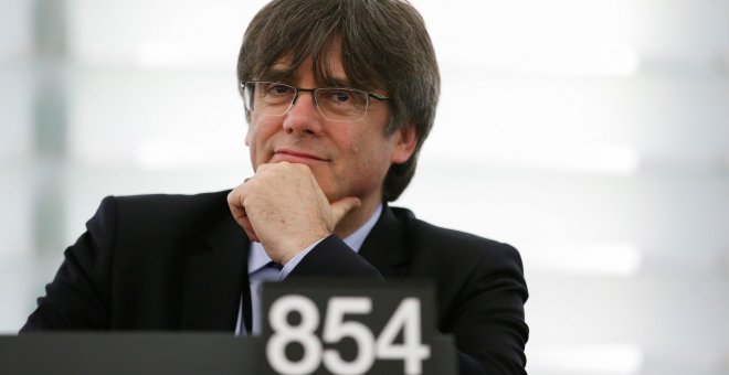 Puigdemont defiende la autodeterminación en su primera intervención en el pleno del Parlamento Europeo