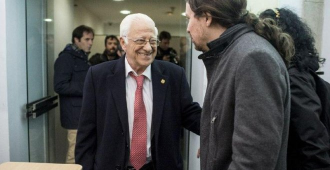 El Padre Ángel agradece en una carta al vicepresidente Iglesias su trabajo "por un mundo mejor" durante la pandemia