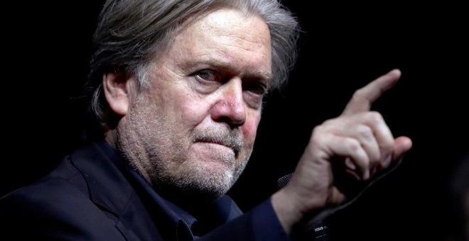 Bannon, exasesor de Trump y Abascal, detenido por quedarse con donaciones del muro con México