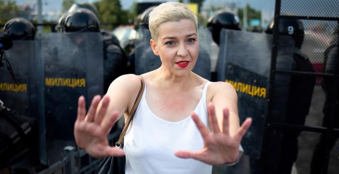 La líder opositora bielorrusia Kolesnikova denuncia que los agentes que la detuvieron la amenazaron con matarla