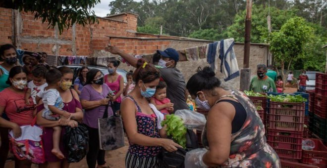 Un censo caótico deja a miles de mujeres cabezas de familia sin ingresos en Brasil