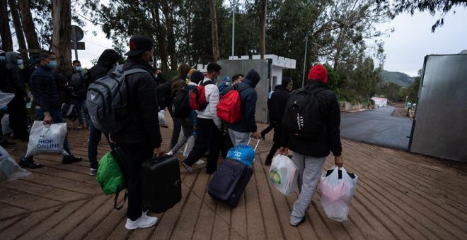 'Las Raíces' se convierte en un lugar de incertidumbre para los migrantes