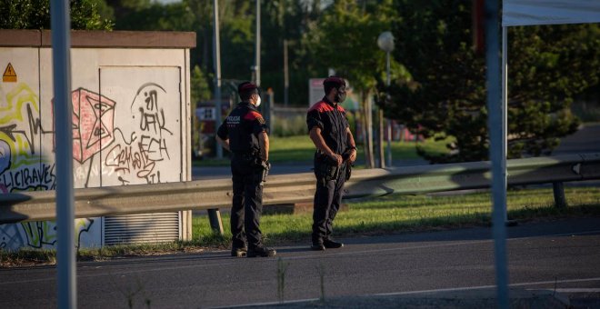 Piden entre 43 y 46 años a tres acusados de violar a una joven en Molins de Rei