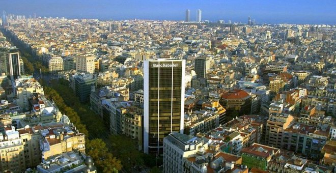 El fondo Hines compra la emblemática sede del Sabadell en Barcelona por 90 millones