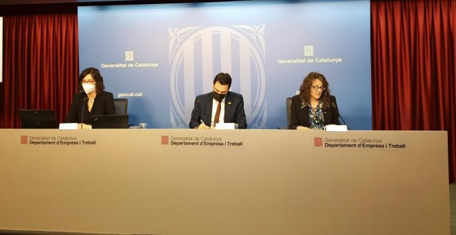 La brecha salarial disminuye en Catalunya pero las mujeres todavía cobran un 20,6% menos que los hombres