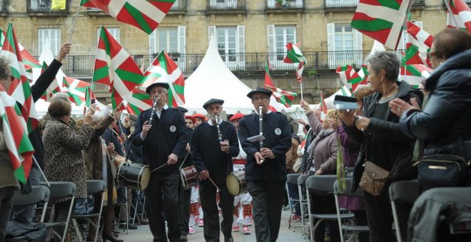 PNV y EH Bildu evidencian sus diferencias en torno al futuro de Euskadi en un nuevo Aberri Eguna