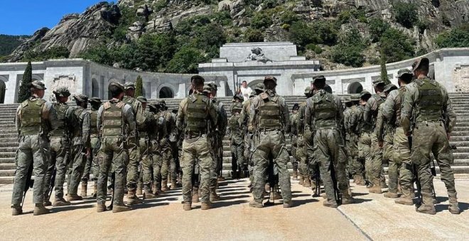 Defensa cesa al capitán jefe de la unidad que fue a recibir una bendición al Valle de los Caídos tras anunciar una investigación