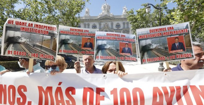 Las víctimas reclaman al Tribunal Supremo "una investigación independiente" del accidente del Alvia