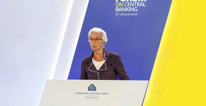 Lagarde segura que el BCE irá "tan lejos como sea necesario" para devolver la inflación al 2%