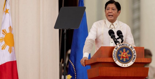 Marcos Jr. arranca su presidencia en Filipinas alabando la figura de su padre