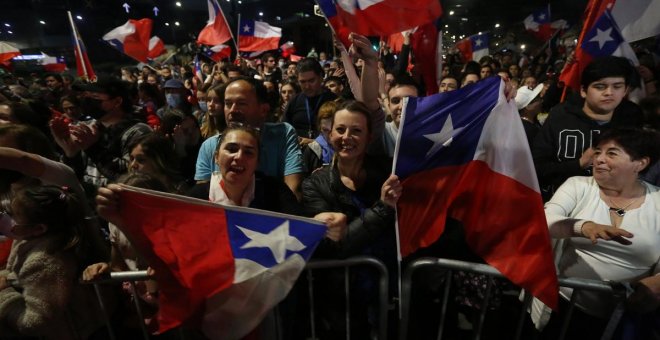 Chile se resiste al cambio al rechazar la nueva Constitución